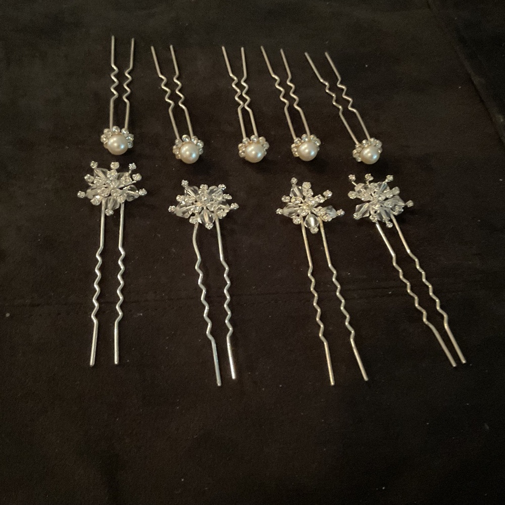 8 fancy hair pins